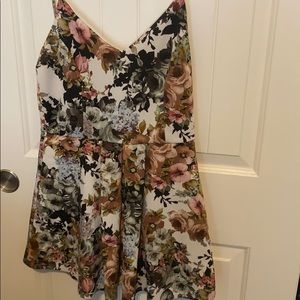 Floral short romper